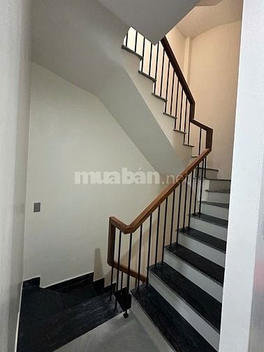 BÁN NHÀ PHỐ NGỌC THỤY – THANG MÁY – Ô TÔ TRÁNH – KINH DOANH ĐỈNH