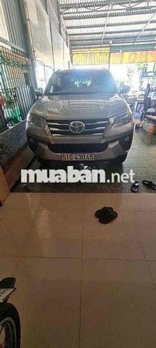 Toyota Fortuner 2017 2.4G 4x2 - 200 km