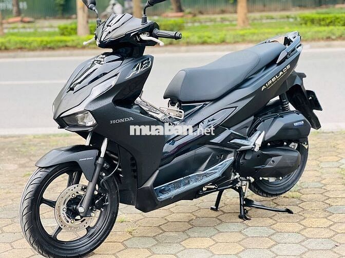 HONDA AIR BLADE 125-4VAL XE SIÊU MỚI -ODO-1000KM