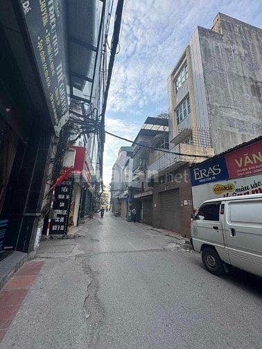 Bán nhà 54m2, 4 tầng, ô tô qua nhà tại Bồ Đề, giá 11,2 tỷ.