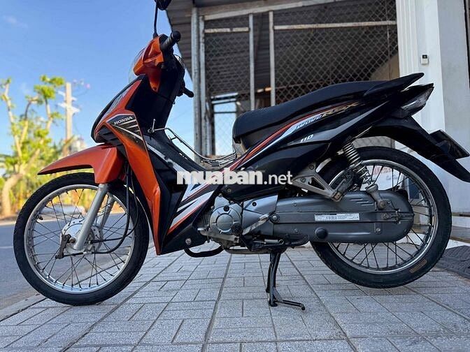 RSX CAM ĐEN 83 NGAY CHỦ MÁY ZIN XE CỨNG, CÓ GÓP