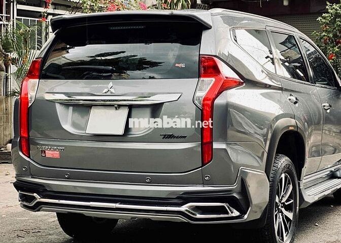 Mitsubishi Pajero Sport 2018 2.4D 4x2 MT - rất đep