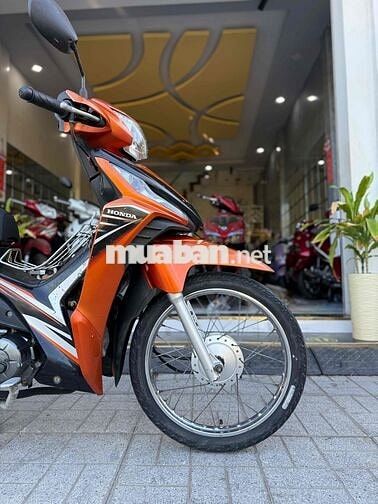 RSX CAM ĐEN 83 NGAY CHỦ MÁY ZIN XE CỨNG, CÓ GÓP