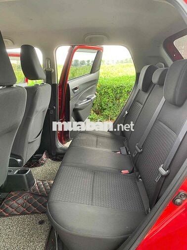 Suzuki Swift 2019 GLX Sử Dụng Ít