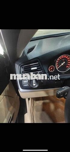 BMW 5 Series 2014 528i - 128000 km