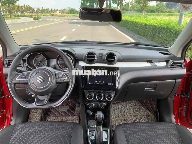 Suzuki Swift 2019 GLX Sử Dụng Ít