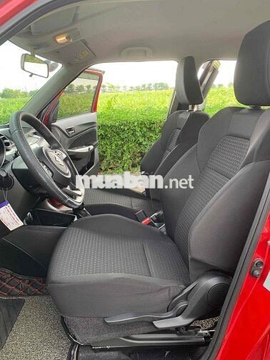Suzuki Swift 2019 GLX Sử Dụng Ít