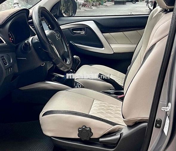 Mitsubishi Pajero Sport 2018 2.4D 4x2 MT - rất đep
