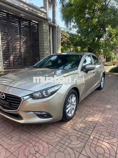 Mazda 3 2018 1.5 AT Sedan - 72123 km