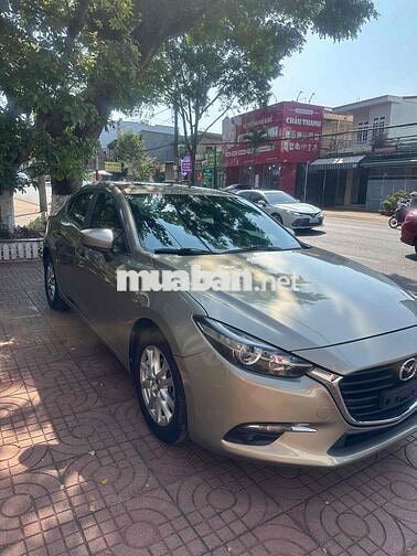 Mazda 3 2018 1.5 AT Sedan - 72123 km