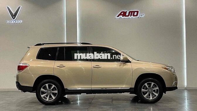 Toyota Highlander 2011 - xe nhập Mỹ bản SE
