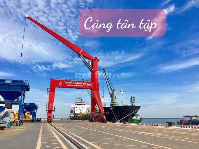 Bán lô đất mặt tiền 826c giáp với dự án vingroup cần giuộc Long an