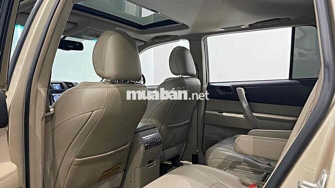 Toyota Highlander 2011 - xe nhập Mỹ bản SE