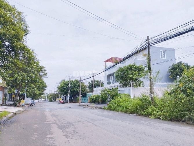 Thu hồi vốn bán gấp 8 nền KDC Kiến Á, Phước Long B, Quận 9, sổ riêng