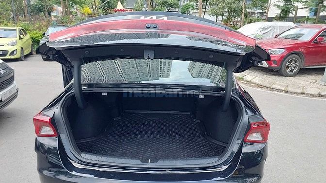 Kia K5 Luxury 2v xe gia đình full bd hãng
