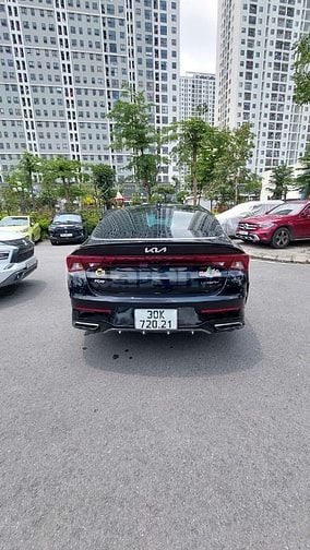 Kia K5 Luxury 2v xe gia đình full bd hãng
