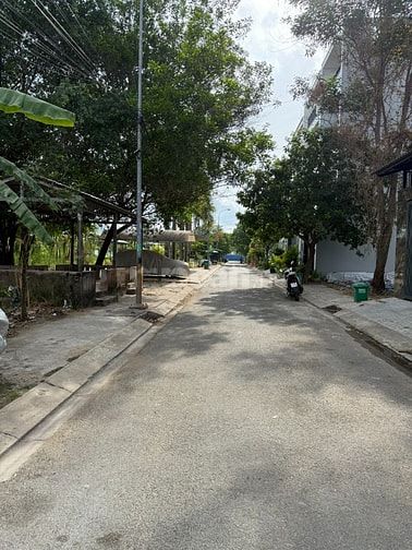 Đất nền sổ hồng KDC Đào Sư Tích Residence Phước Kiểng Nhà Bè, 5x16m