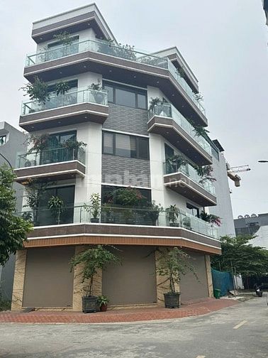 Bán nhà 5 tầng căn gó 3 mặt đường oto giá 16,8 tỷ ngõ 175 Phú Diễn