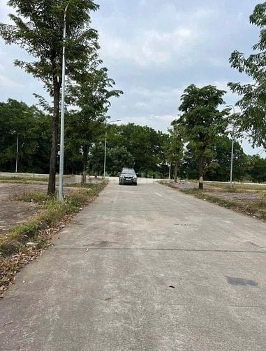 ĐẤU GIÁ KHOANG BÈO XUÂN MAI LÔ 103M CÁCH QUỐC LÔ 6 CHỈ 100M
