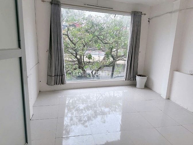 CHO THUÊ CẢ NHÀ MẶT PHỐ SỐ 143 NGUYỄN CHÍ THANH - LÁNG HẠ - ĐỐNG ĐA - 