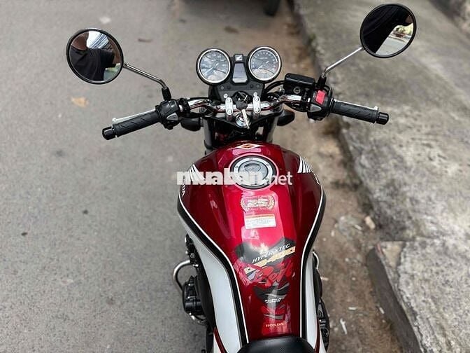 Honda CB400 SuperFour ABS 2019 bản kỉ niệm 25 năm