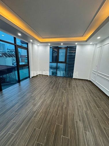 Cần bán căn nhà số 7 Ngõ 12/85 Đào Tấn, nhà xây mới 7  tầng thang máy