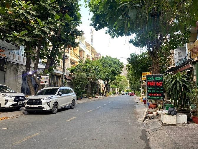 Bán đất đường số 28, Bình Tân khu Tên Lửa, Aeon 50m, 4.5x20m, 10 tỷ