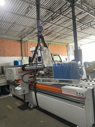 Tuyển Thợ CNC,Thợ phụ biết lắp ráp đồ nội thất