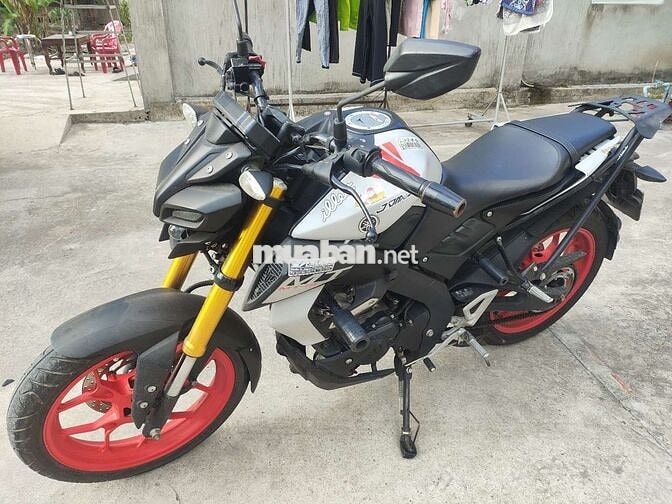 Xe MT15 chính chủ