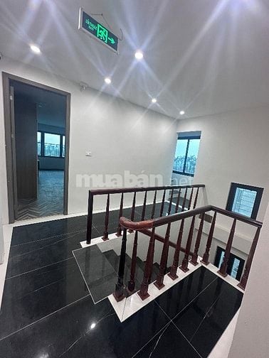 Chính chủ nhà mặt đường Lâm Du, Bát Khối-Long Biên,giá thấp hơn 3-5 tỷ