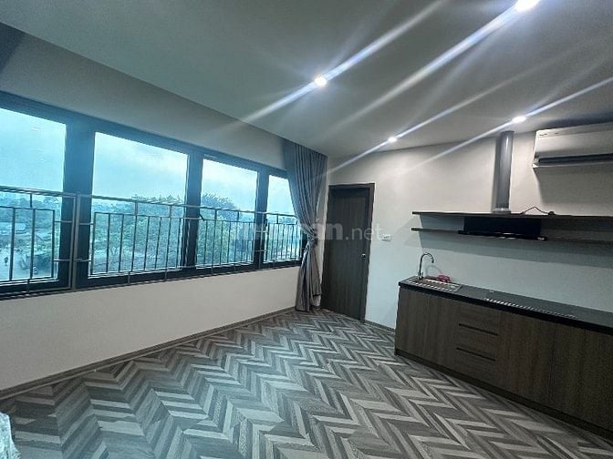 Chính chủ nhà mặt đường Lâm Du, Bát Khối-Long Biên,giá thấp hơn 3-5 tỷ