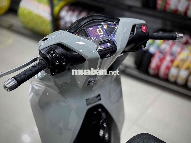 Sh350i 2023 Odo1k Lướt Máy Thái ( Chính chủ ký )