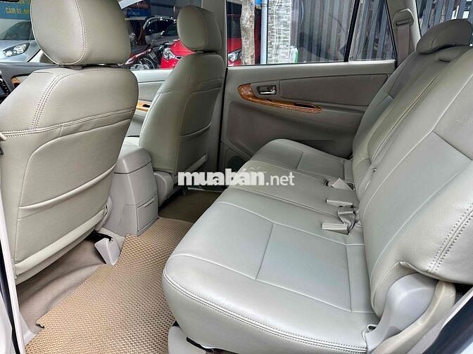 Toyota Innova 2010 G - 137000 km