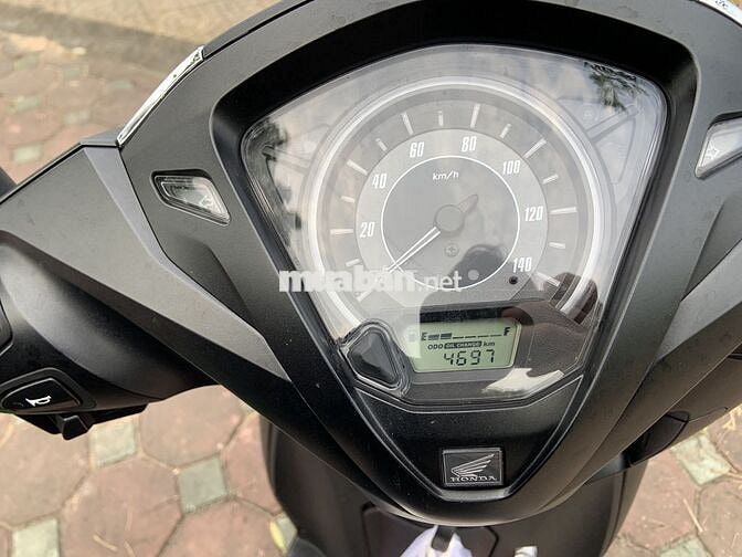 Xe tay ga Honda Lead 125cc 2024 Đen nhám mới 90%