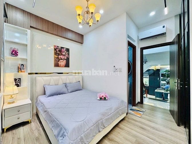 Kẹt vốn bán nhà hẻm 5m giá 3,099tỷ. Thoại Ngọc Hầu, Phú Trung, Tân Phú