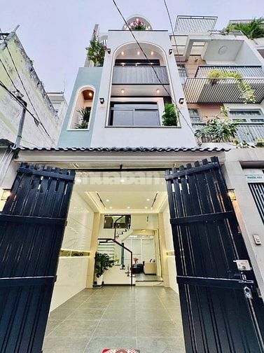 Kẹt vốn bán nhà hẻm 5m giá 3,099tỷ. Thoại Ngọc Hầu, Phú Trung, Tân Phú