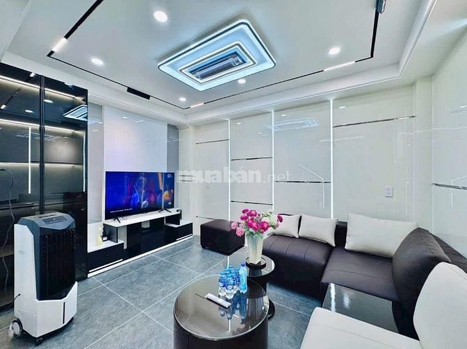 Kẹt vốn bán nhà hẻm 5m giá 3,099tỷ. Thoại Ngọc Hầu, Phú Trung, Tân Phú