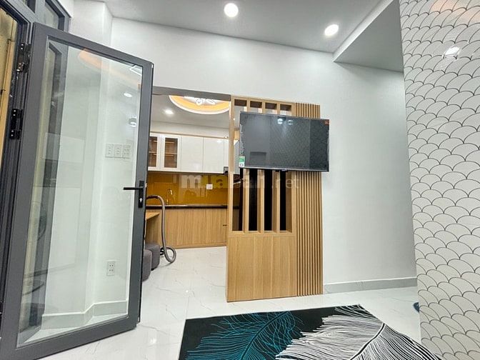 Bán nhà gần Phan Văn Trị, P1, GV, MT 4.8m, 3 Tầng, 3 PN, Nhỉnh 3 tỷ