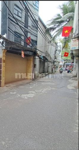 NHÀ VIP Ở NGAY, GẦN ÔTÔ, CÁCH 1 NHÀ RA PHỐ, 6 TẦNG THANG MÁY