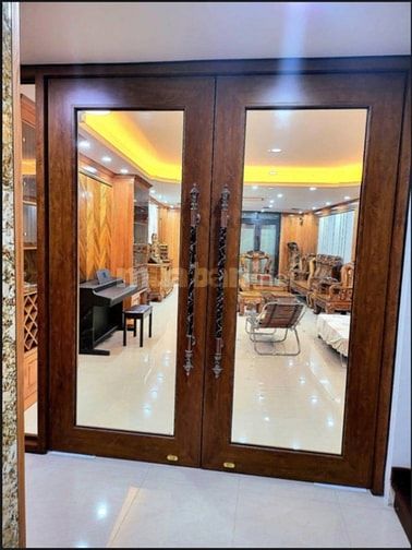NHÀ VIP Ở NGAY, GẦN ÔTÔ, CÁCH 1 NHÀ RA PHỐ, 6 TẦNG THANG MÁY