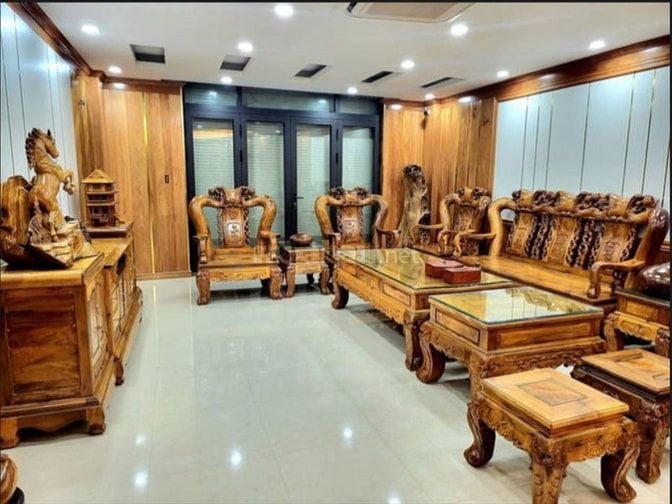 NHÀ VIP Ở NGAY, GẦN ÔTÔ, CÁCH 1 NHÀ RA PHỐ, 6 TẦNG THANG MÁY