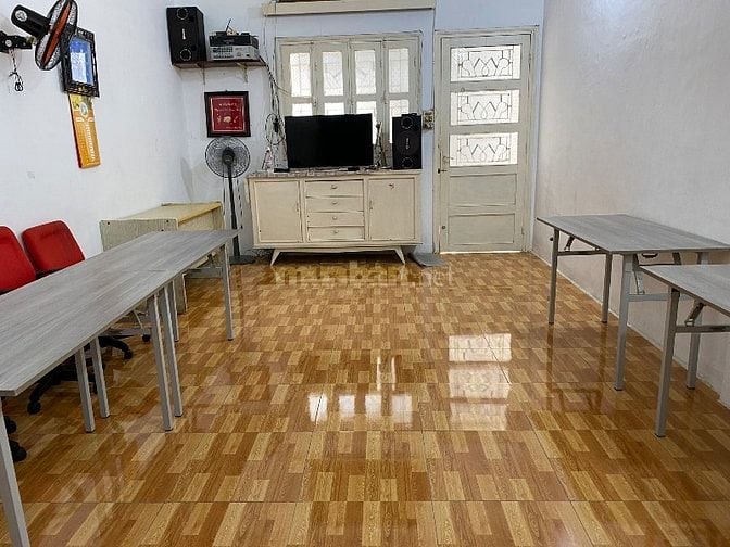 BÁN CĂN HỘ LẦU 2 MẶT TIỀN VÕ VĂN KIỆT QUẬN 5