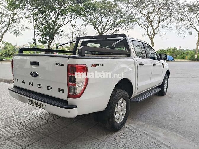 Ford Ranger 2015 XLS 2.2L 4x2 AT - 110000 km