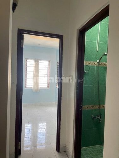 Cho thuê nhà 84a Nguyễn Ngọc Lộc, Phường 14, Quận 10