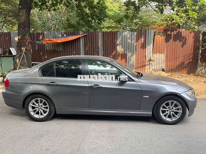 BÁN GẤP BMW 320I SIÊU ĐẸP TRÙM MỀN ÍT SỬ DỤNG