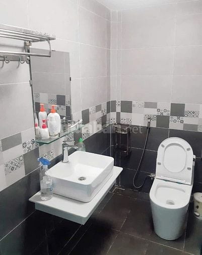 Nhà đường 3052 phạm thế hiển Ba Tơ Him Lam: 6x18m, 2 lầu, 1ST