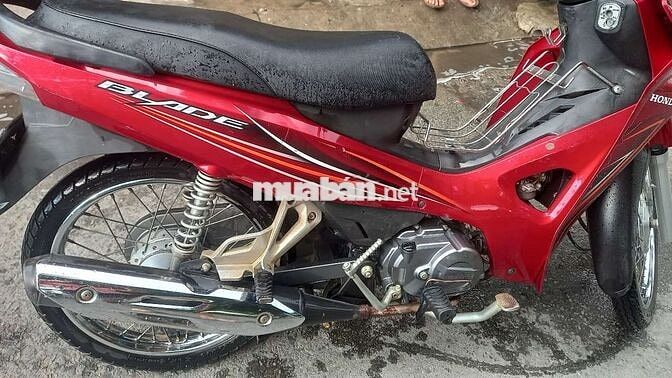 BLADE HONĐA MÁY ÊM ZIN CỰC ĐẸP BAO ƯNG XE TỐT NGON