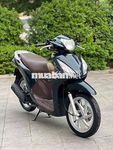 Hàng đẹp Vision 2020 chính chủ xe đẹp đi ít