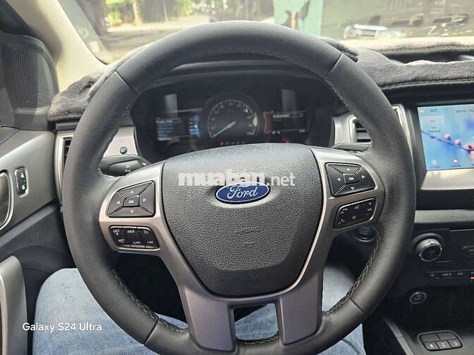Ford ranger XLT limiter cuối 2020  AT 2 cầu 2.0L