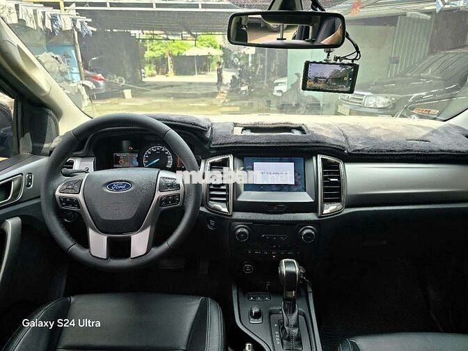 Ford ranger XLT limiter cuối 2020  AT 2 cầu 2.0L